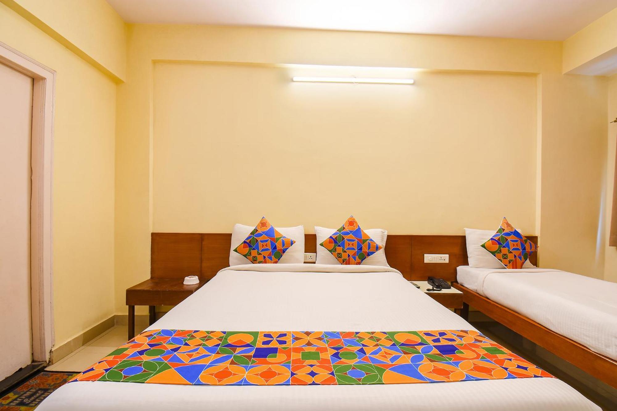 Fabhotel Prime Yash Residency - Nr Lonavala Railway Station Exterior photo