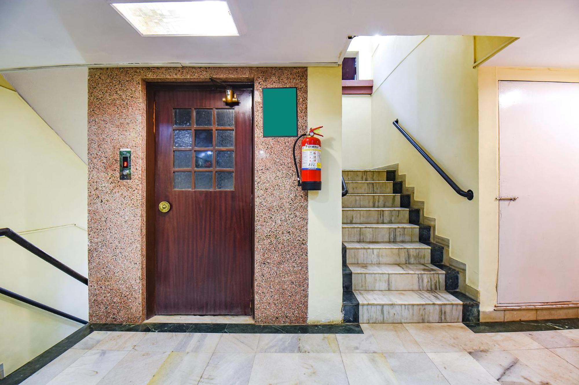 Fabhotel Prime Yash Residency - Nr Lonavala Railway Station Exterior photo